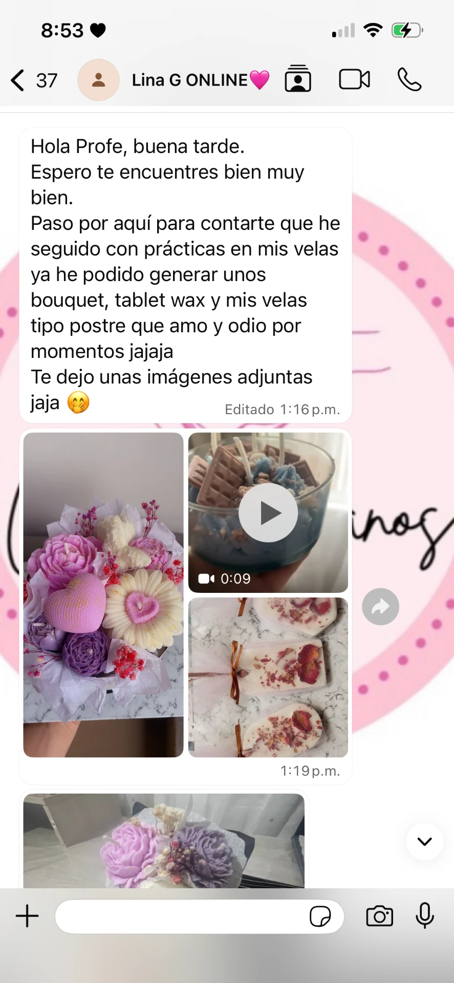 Captura original de prácticas con bouquets, tablet wax y velas tipo postre